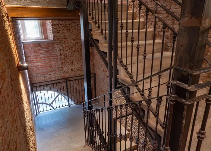 Apartman Xenia - Modern In Sant'ambrogio Milánó