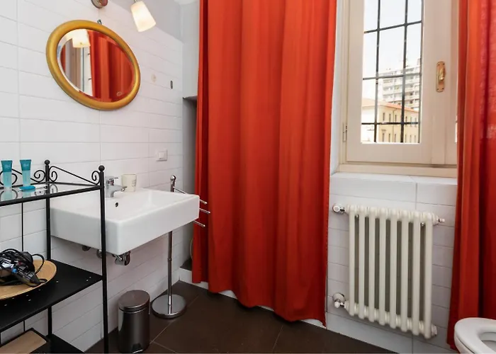 Colonne San Lorenzo Bilo - Walk To M4 Vetra, Duomo & Navigli