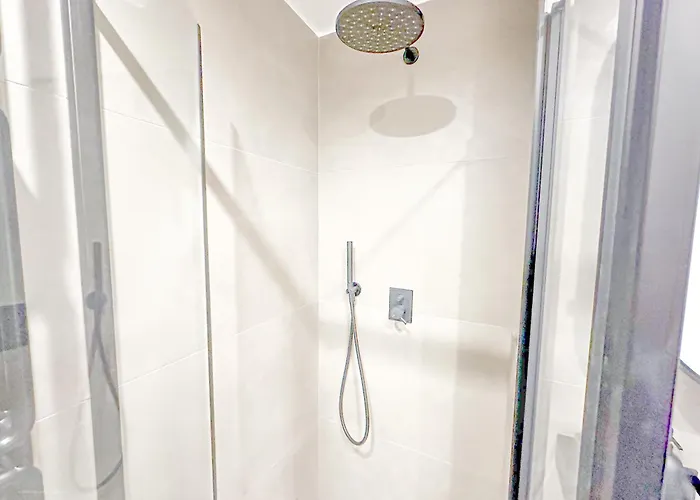 Canonica 72 - 10 Min Da Parco Sempione شقة *