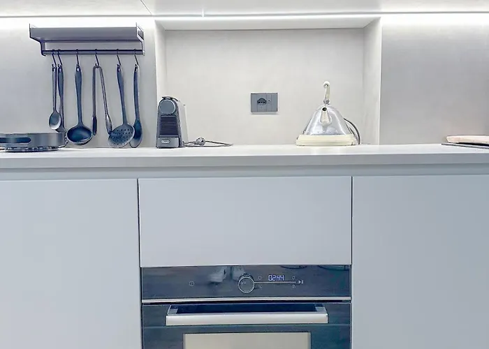 Canonica 72 - 10 Min Da Parco Sempione ميلان