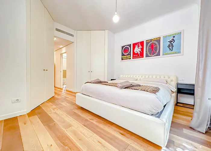 Montenapoleone Luxury Apartmán *