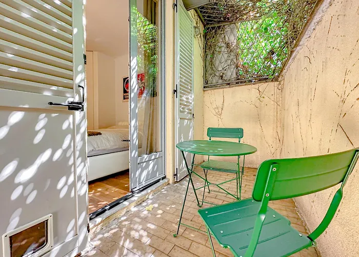 Montenapoleone Luxury *