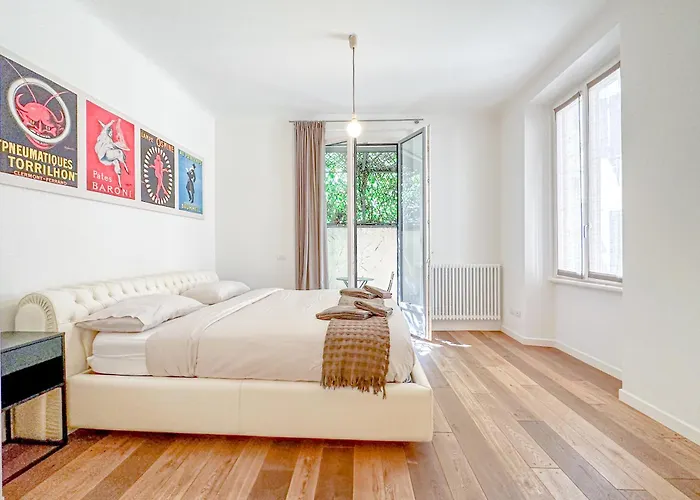 Montenapoleone Luxury *