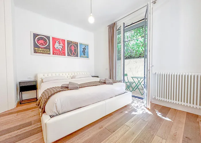 Montenapoleone Luxury *