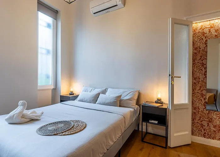Apartament Bilocale Chic In Tropical A Due Passi Da Stazione *