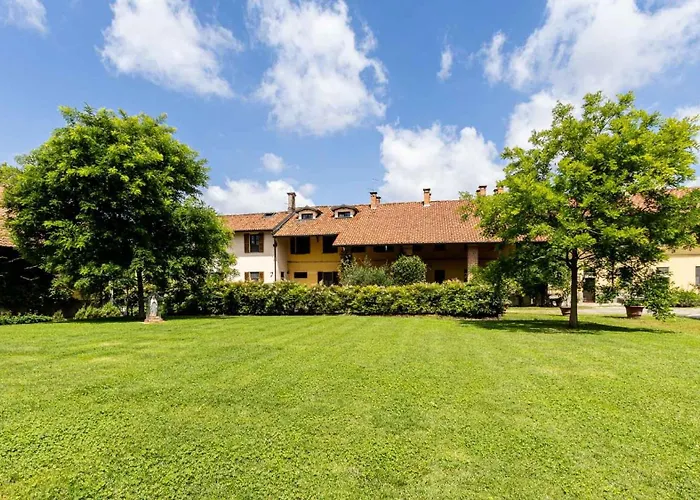 Alloggio per agriturismo Cascina Gaggioli *