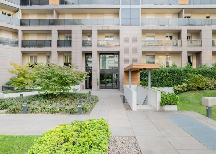 Easylife - - Niccolini 37 - Moscova