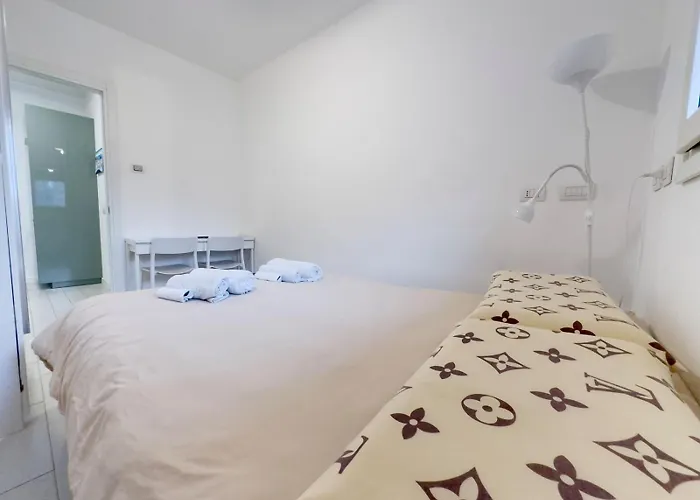 Luxury 3 Bedroom 100 Mq Next To Rho Fiera And San Siro Milan