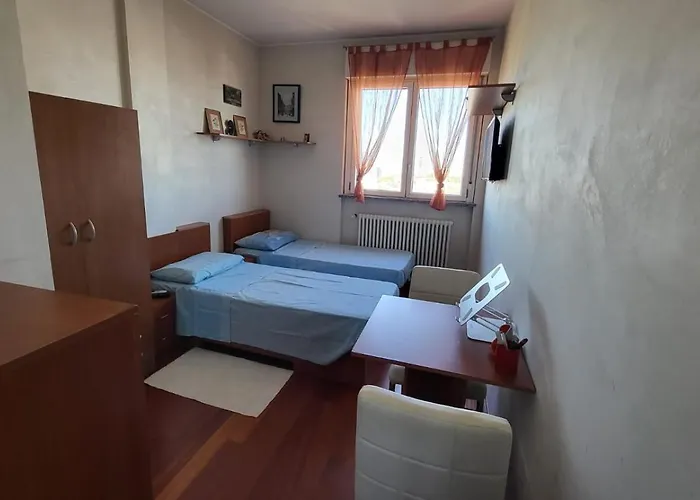 - Doppia Con Bagno Privato In Stupendo Attico Con Vista Mozzafiato 4*