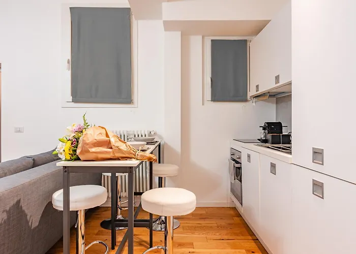 Exclusive Led House Garibaldi Fs شقة *