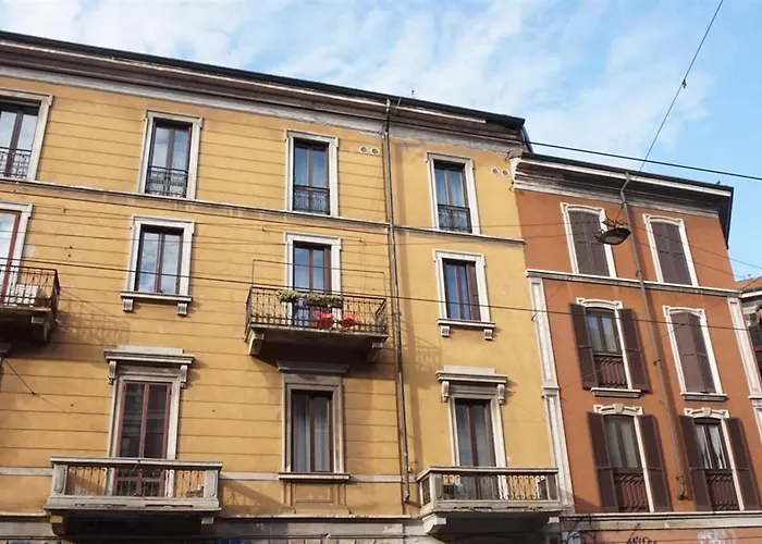 Navigli Darsena * Milaan