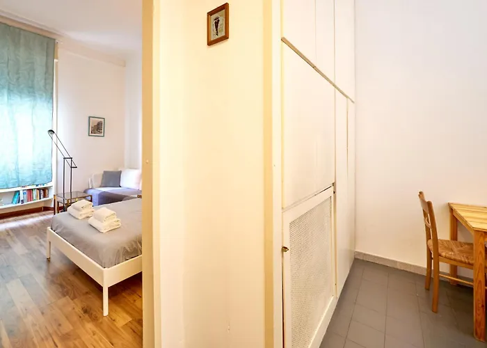 Classic Commenda - Porta Romana - 150 Meters From Mangiagalli Apartmán *