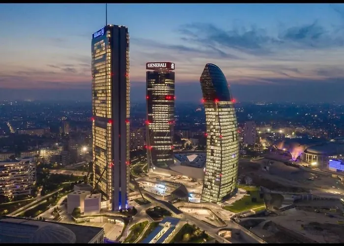 Centrale, M3 Sondrio-duomo 10 Minuti 米兰