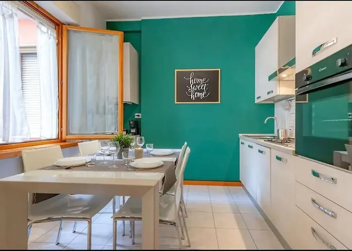 Centrale, M3 Sondrio-duomo 10 Minuti 米兰