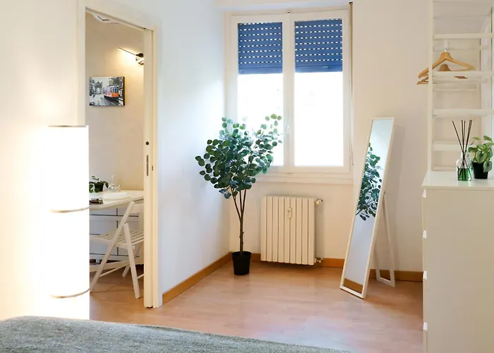 Appartement 2min Metro Rossa - 20min San Siro-ac-parcheggi Milaan