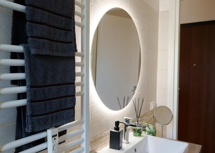 Appartement 2min Metro Rossa - 20min San Siro-ac-parcheggi