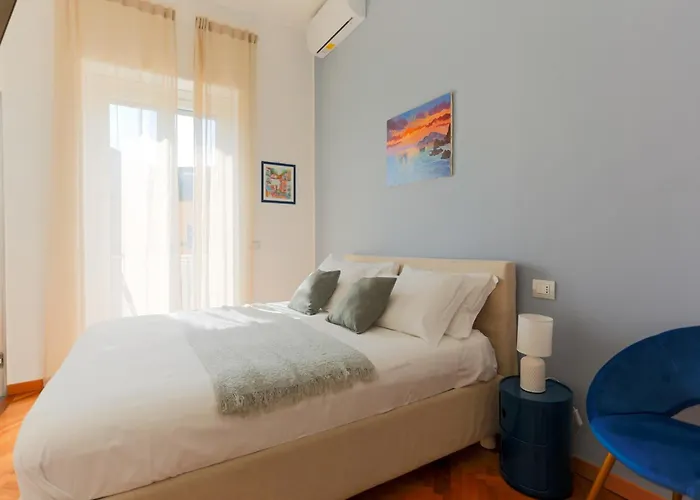 The Rent - Spacious And Renovated Multi-room In The Missori Area