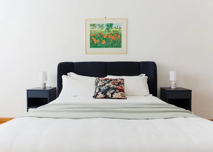The Rent - Spacious And Renovated Multi-room In The Missori Area Apartament Mediolan