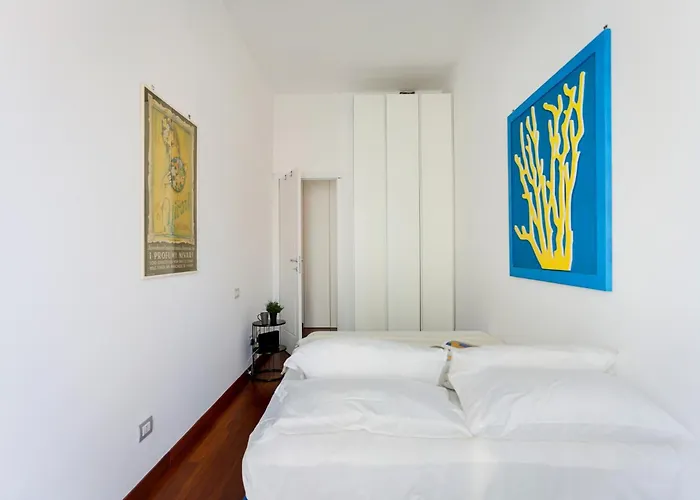 The Rent - Spacious And Renovated Multi-room In The Missori Area Appartamento *