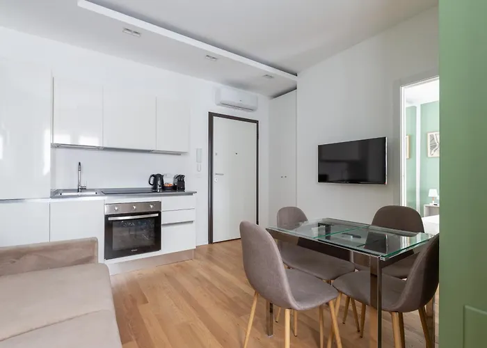 Easytopstay - Corso Sempione Modern Flat Lejlighed