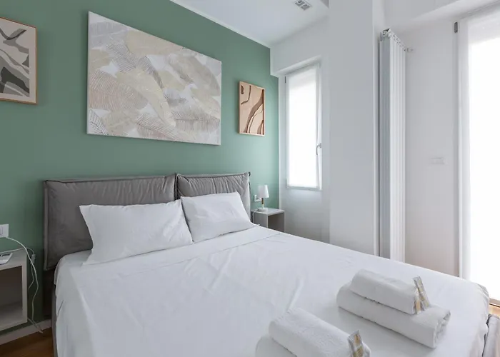 Apartamento Easytopstay - Corso Sempione Modern Flat