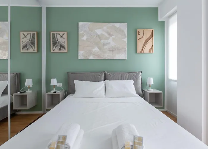 Lejlighed Easytopstay - Corso Sempione Modern Flat