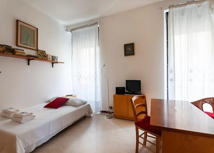 Apartmán Youhosty - Lecco 11 *