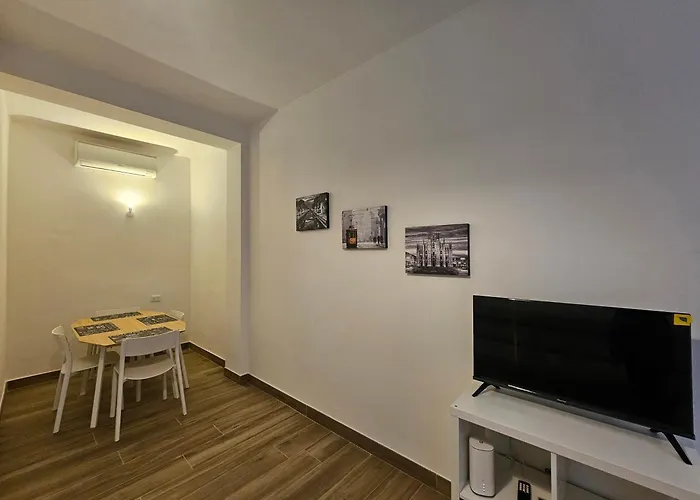 아파트 Panoramic Dream House Navigli *