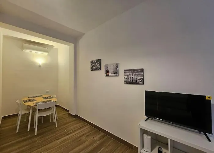 Panoramic Dream House Navigli 公寓