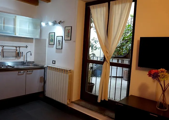 Vicolo Lavandai * Milano