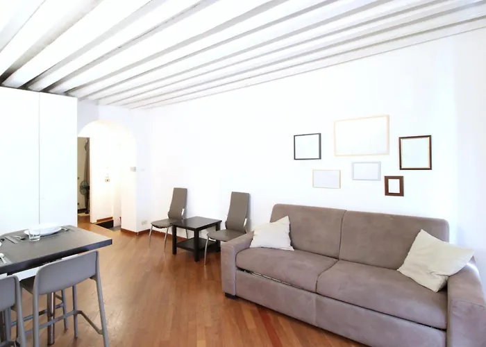 Lägenhet Milanrentals - Moscova *