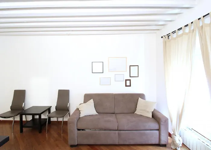 Milanrentals - Moscova Lägenhet Milano