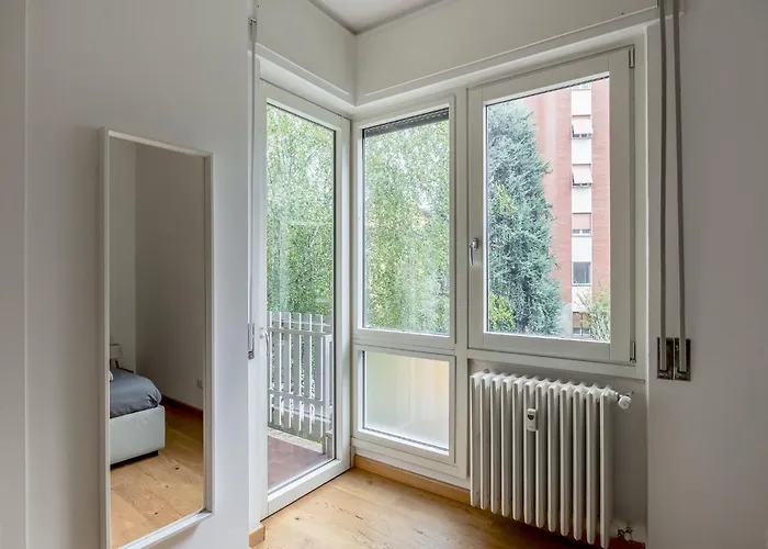 Favola House Isola * Mediolan