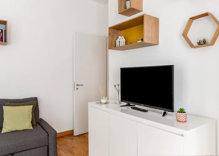 Favola House Isola * Mediolan