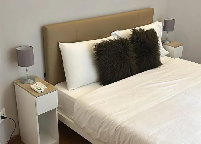 Cordusio Apartment *