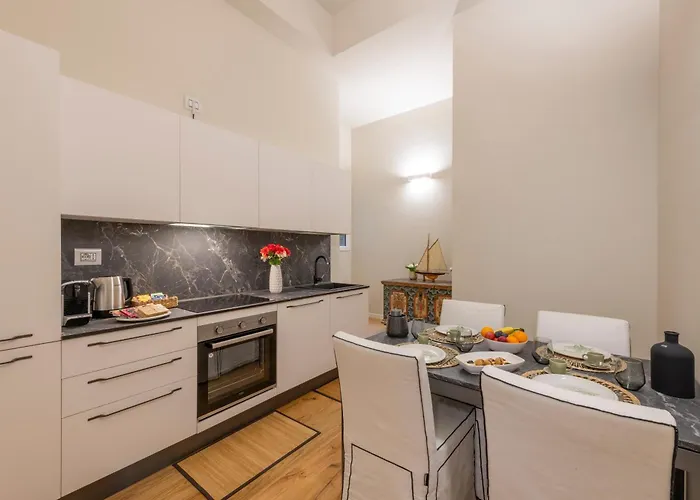 Arcimboldi 5 A Due Passi Dal Duomo * Milano