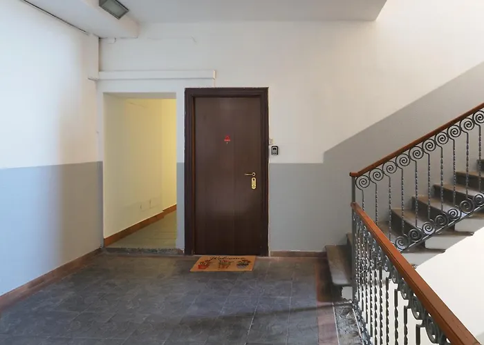 Appartamento Primopiano - Gorla 158 *