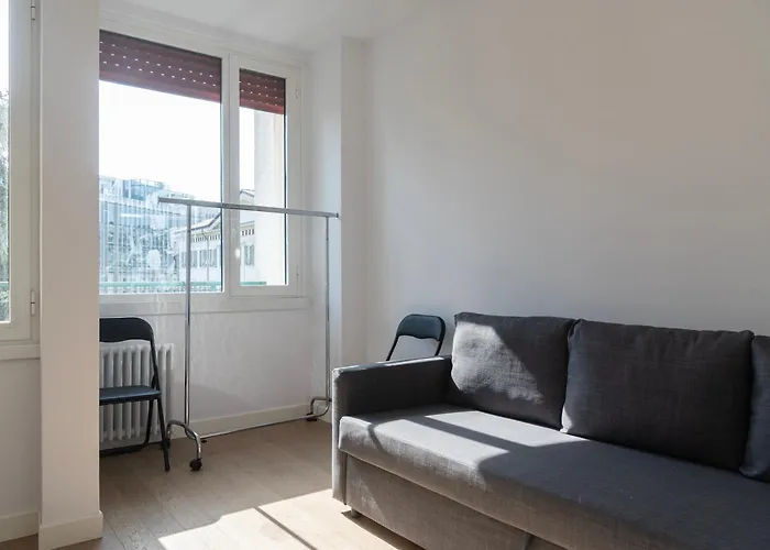 Апартаменты Youhosty - Bright Gioia *