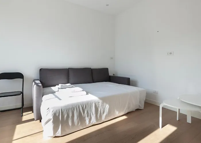 Youhosty - Bright Gioia Апартаменты Милан