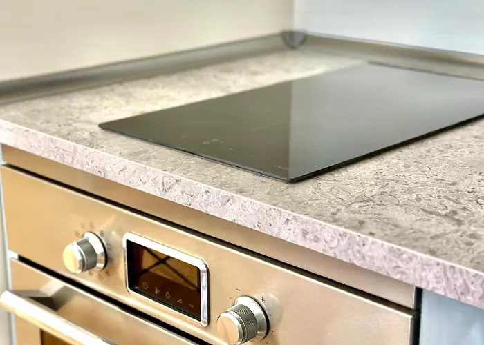 Daire Casa Angelo Design Flat - Milan, Porta Venezia, 3 Metro Stops Duomo Milano