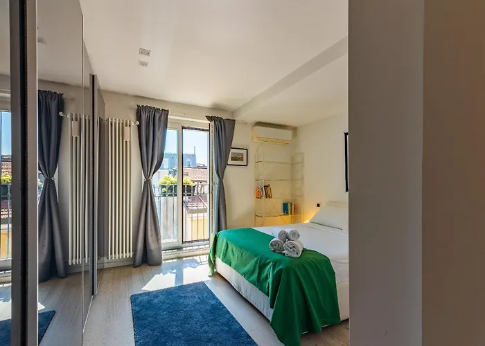 Marco Flat - 10 Minuti Da Stazione Centrale Apartament Mediolan