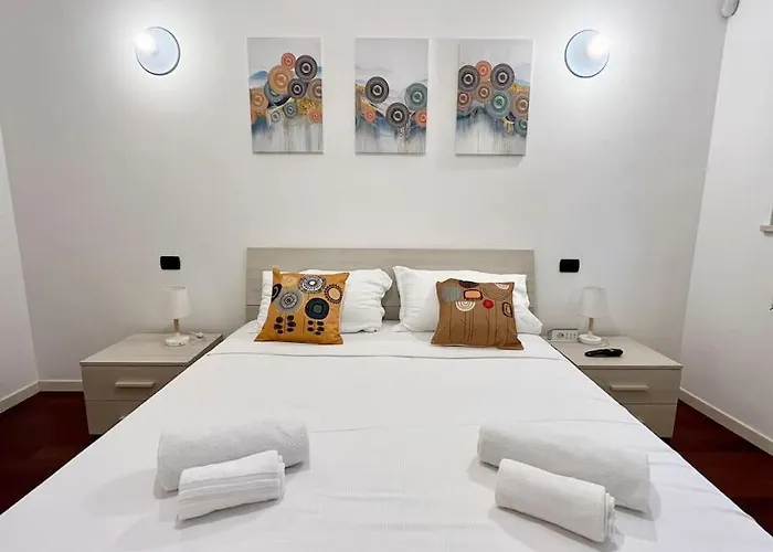 Апартаменты Station, 4-bed With Terrace