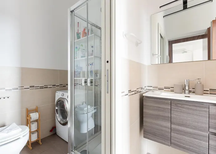 Guesthost - Darsena Navigli - Porta Genova M2