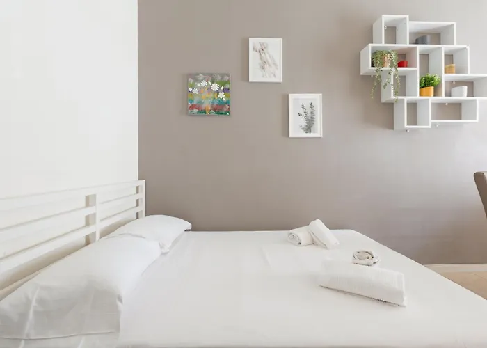 Guesthost - M1 Gambara Balcony * Milano