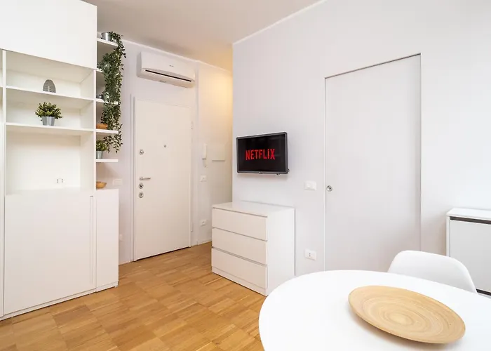 Apartman Keys Of Italy - Melloni 4 / Mustard Revolution *