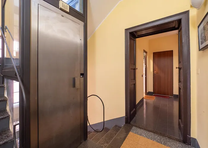 Apartman Keys Of Italy - Melloni 4 / Mustard Revolution