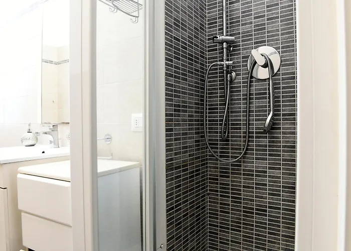 Lägenhet Hidden Corner-15 Minutes From The Center Milano