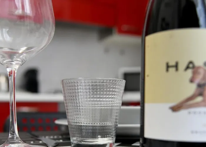 Hidden Corner-15 Minutes From The Center Lägenhet *