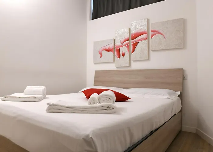 House Of Sunflowers 15 Min Da Duomo *