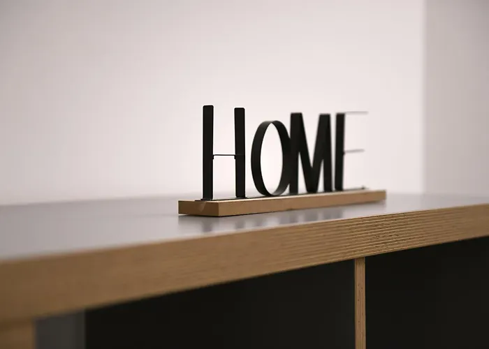 Apartment House Of Sunflowers 15 Min Da Duomo Milan